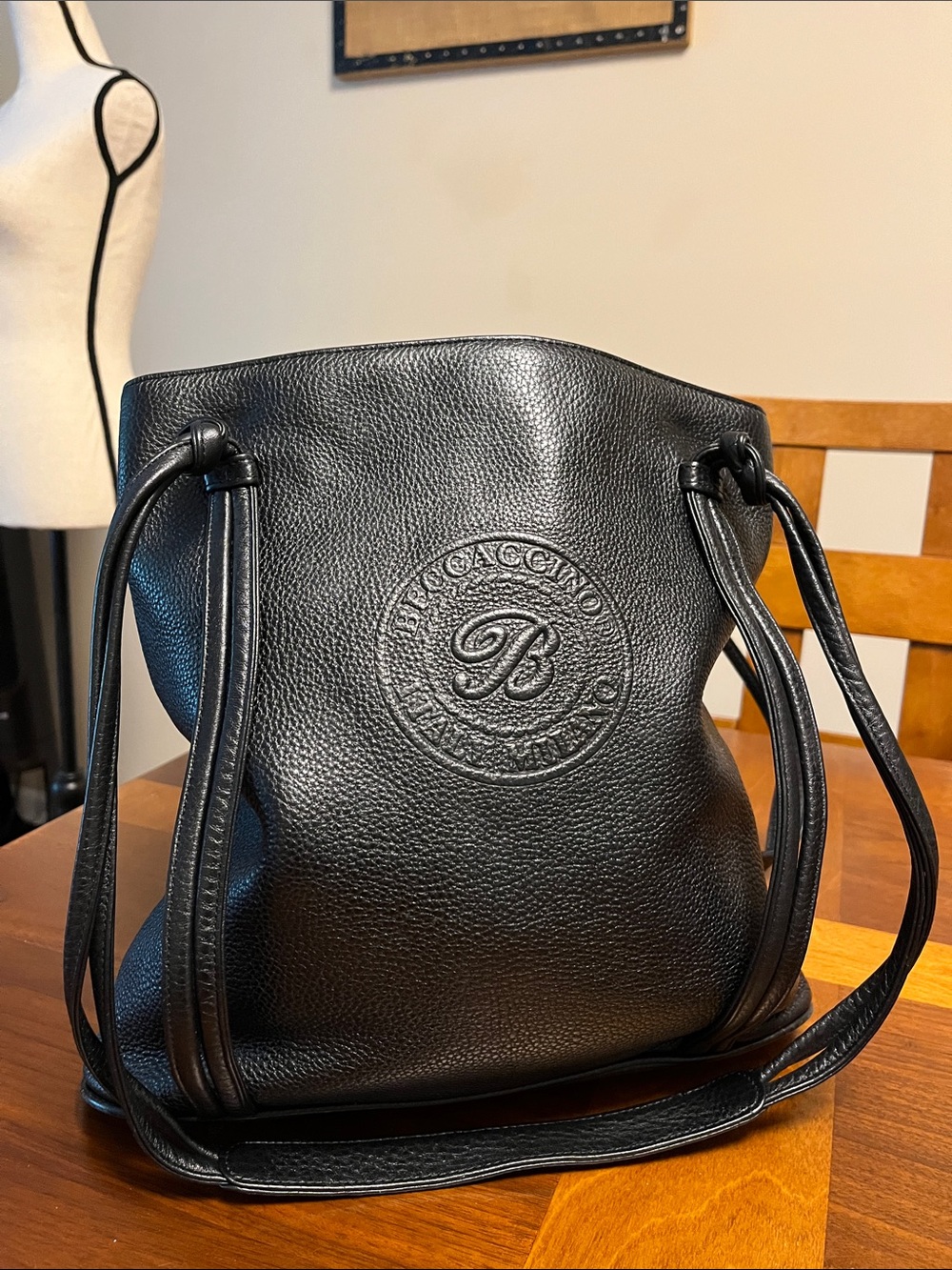 Black Leather Bucket Bag from beccaccino, Italy